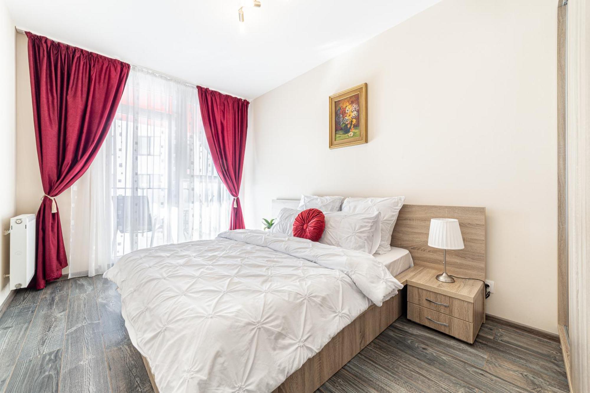 Ari - Ared Luxurious Apartments With Balcony & Free Parking Arad Kültér fotó