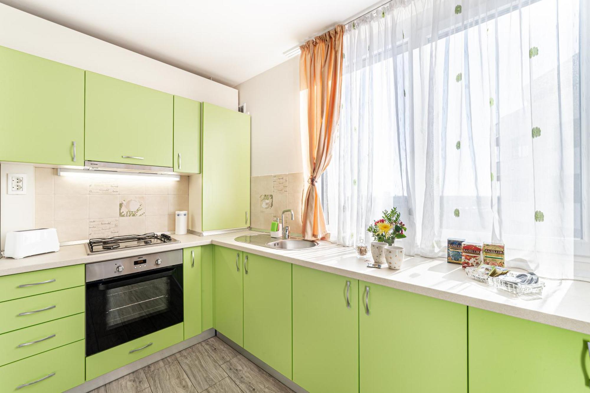 Ari - Ared Luxurious Apartments With Balcony & Free Parking Arad Kültér fotó